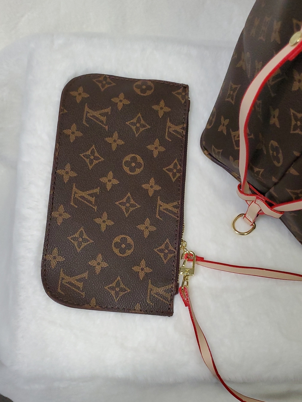 Louis Vuitton Monogram Canvas Tote with Pink Trim Fashion Inspir@d Bag - Picture 7 of 8